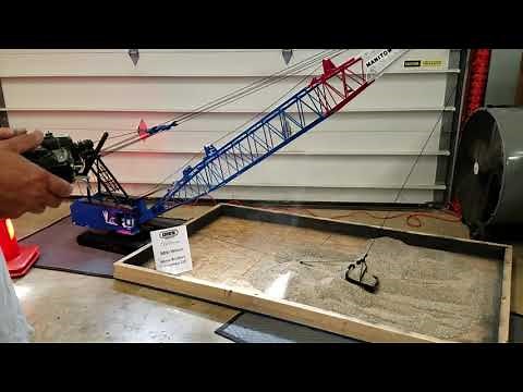 Weiss bros 1/14th scale RC Manitowoc 4100 dragline