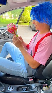 Pop-y-Pop Lollipop Car Prank 🍭 #123go | 123 GO