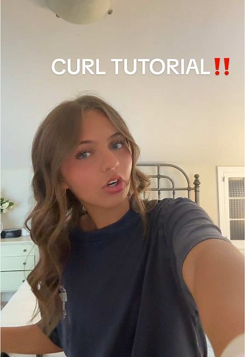 Curl Tutorial: Master the Beach Waver Technique