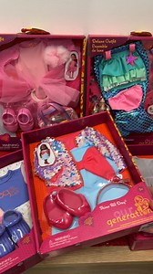 ¡El detalle perfecto para esta Navidad!🎄✨ Llevate las muñecas Our Generation con 25% de descuento y completá el regalo con todos sus accesorios. 🛒Podés realizar tus compras por medio de: WhatsApp: https://tiendauniversal.com/pages/express Tienda en linea: https://tiendauniversal.com/collections/juguetes-1 Oferta válida hasta el 30 de noviembre | Tiendas Universal