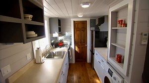 36K views · 239 reactions | A married couple takes their love of wine to the next level by purchasing a winery in northern Virginia. To focus on the business and take advantage of the 23-acre property, they've decided to go tiny and live on the vineyard full-time. But with a three-year-old and another baby on the way, finding a custom tiny home that suits their needs and their budget proves to be more challenging than they thought. | House Hunters | Facebook