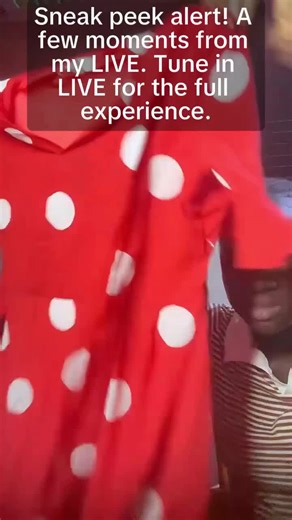 Sneak peek alert! A few moments from my LIVE. Tune in LIVE for the full experience.#tiktoklive #livehighlights