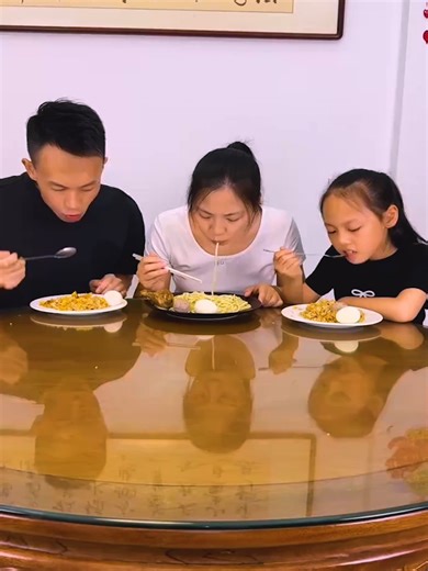 Funny Family #Funny #Funnytiktok #Funnytiktok #funny tik toks #challenges_tiktok #funnychallenge #challenges #funny tik tok video