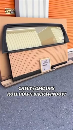Stitch Upholstery on Instagram: "Electric roll-down back window. Guys who need this upgrade for their car? #Mustang #ford #camaro #impalass #fordmustang corvette denali trucks GM fordf100 OBS chevelless trendingvideo InteriorGoals humor f100 viralchallenge cars carshows carshow classiccar diy squarebody s10 hotrod hotrod GMC"