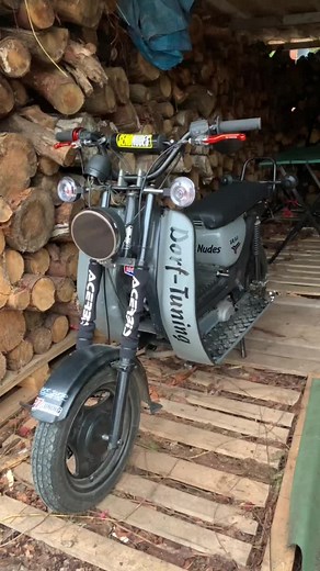#reso #tiktok #simsonsuhl #foryou #fy #simsonsuhl👌🔥 #simson #sr50 #simsonsr50 #lackirungen #acerbis #suhl #luftfilter #like #dorf #stadtlusche