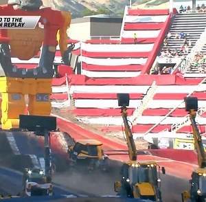 544 reactions · 65 shares | Monster Jam on Reels | Facebook