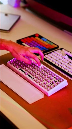 ASMR Keyboard Build - #keyboardasmr #mechanicalkeyboard #keycaps #satisfying #asmr #keyboard