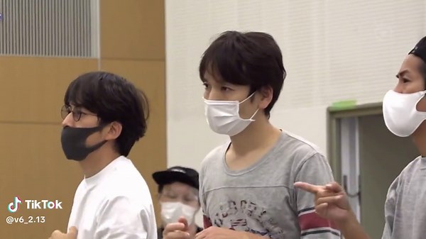 🐢 (@v6_2.5) - V6の大人の色気を感じる #歌詞動画