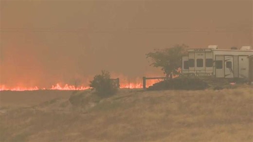 2-2 Fire: Evacuation warnings lifted for Stanislaus County fire that forced highway closure