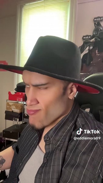 Sibling Prank: Big Sister's Hilarious Attempt