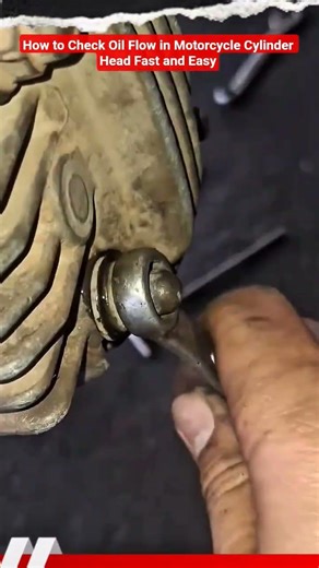 How to Check Oil Flow in Motorcycle Cylinder Head Fast and Easy #shorts #mechanic #populars