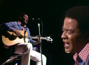 One of the best to ever do it, Bill Withers with "The Same Love That Made Me Laugh" live on The Midnight Special, 1974. 🎥: The Midnight Special 🔁: ArtDontSleep #billwithers #soul #artdontsleep #jazzisdead | Jazz Is Dead