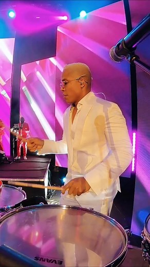 De que me gustas es Verdad! #chiquitoteamband #siquieres | si quieres chiquito team band