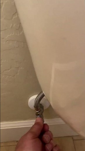 How to turn off the water to the toilet