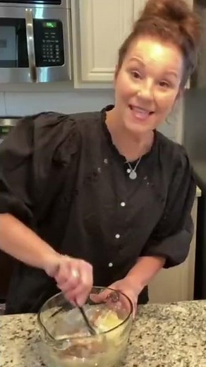 Microwave Pralines | Miss Annie's recipes | YouTube Shorts | One minute recipe video