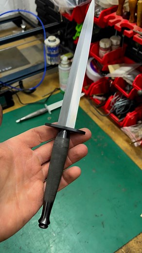 Sztylet w typie Fairbairn-Sykes | Czekalski Custom Knives