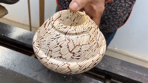 Amazing Woodturning Crazy - Creative Tips From Craftsmen Has Created Truly Amazed Masterpieces | Sign Solutions