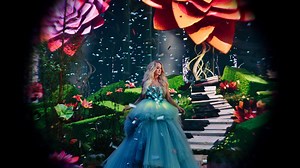 I had so much fun working with Resorts World Las Vegas and Céline Dion, Katy Perry, Luke Bryan, Tiësto, Zedd! More info coming soon!! 😉 #ResortsWorldLV opens this summer. #stayfabulousvegas rwlasvegas.com | Carrie Underwood