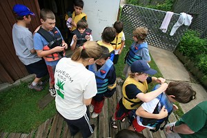 Summer Science Program for Ages 10 to 13