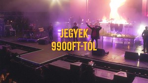Szombaton együtt csendül fel a Danubia Zenekar és a gitár torzító az MVM Dome színpadán. Jegyek 9990 és 14990 Forintos kategóriákban korlátozott számban még kaphatók. 🎟️ | Quimby