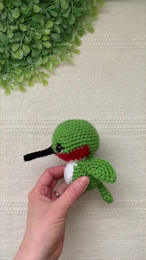 In medium weight, the hummingbird is more realistic; in plush yarn, it’s more snuggly! But both are so fun to make. 🤗 pattern coming soon! #crocheting #amigurumi | Theresa's Crochet Shop