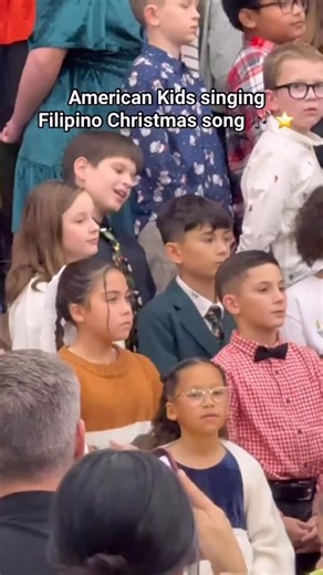 Kids from a school in Las Vegas singing Pasko Na Naman for their holiday concert. 🎥 Mum Nichole/Facebook @mumnichole #socalfilipinos #christmas #filipinosong #filipino #pinoy | SoCal Filipinos