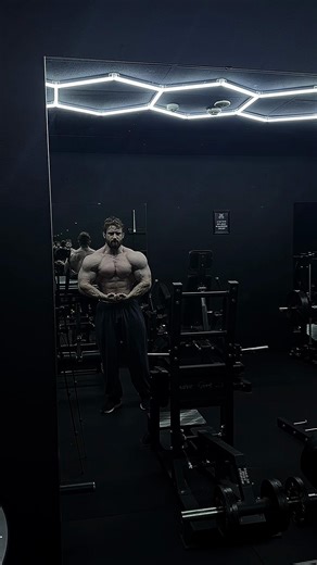 clips from today #mattdylan #bodybuilder #bodybuilding #gym #workout