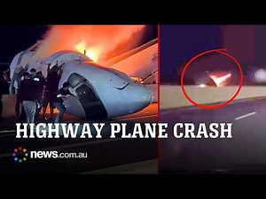 Plane crashes on Texas highway as passersby rush to rescue survivors