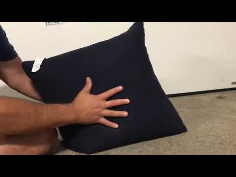 How To Fluff Couch Pillows The Right Way-Tutorial