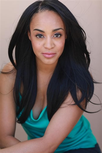 Devereau Chumrau | Actress, Writer, Producer