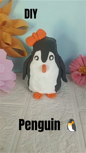 craft with waste/DIY penguin 🐧/penguin with clay/art on bottle #craft #clay #handmade #viral #shorts