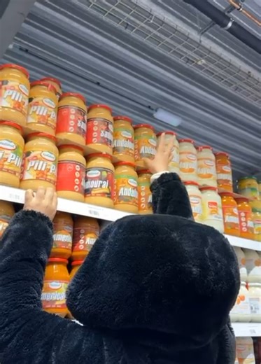 Embracing Short Girl Problems: Strengths of Independent Women