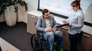 Le travail adapté aux personnes porteuses d'un handicap en entreprise : un modèle bien intégré ? - RTBF Actus