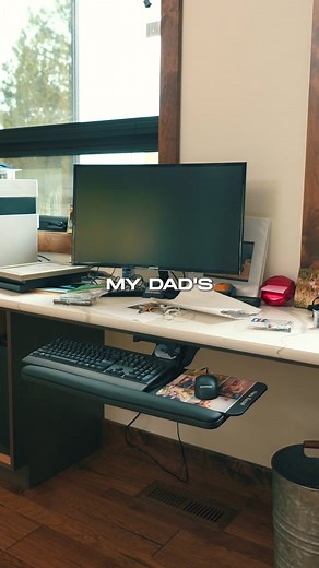 Pt 1 | Transforming my dads desk setup! My dads setup has been LACKING the last couple years and he finally came to me asked to help him out. The only thing to do is go absolutely OVERKILL on his setup 😏 we are talking keyboard, monitor, computer, mouse, mouse pad, etc! #setup #tech #techsetup #gamingsetup #gaming #pc