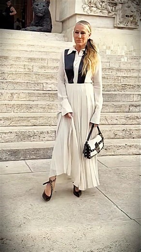 Sarah Jessica Parker Stuns at Fendi Fall 2026 Couture Show in Rome #Shorts