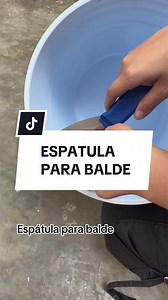Espátula para balde Pentrilo – cómo sacar todo el producto