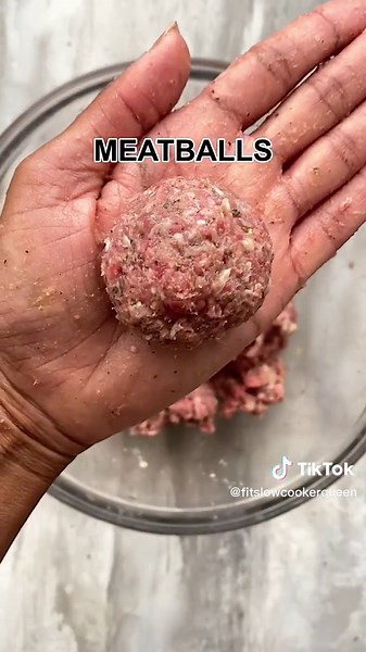 Homemade Slow Cooker Meatballs Recipe