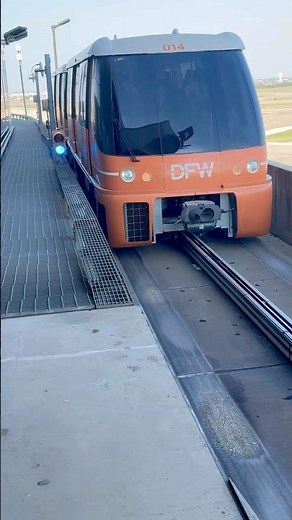 SkyLink train at Dallas Fort Worth airport connects gates and terminals #skylink #dfw