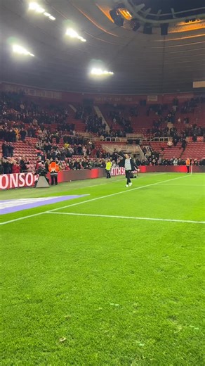 UP THE BORO!! 🤩 | Middlesbrough FC