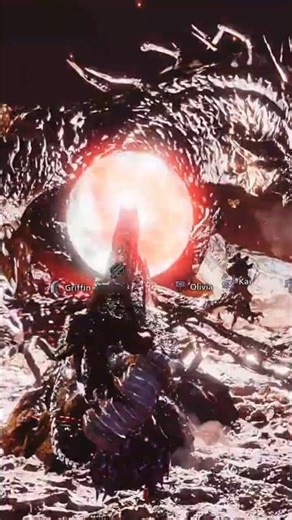 Using the Convergent Elderbreaker against Gogmazios - Monster Hunter Wilds