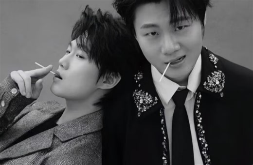 沃邀验牌 给沃擦批鞋