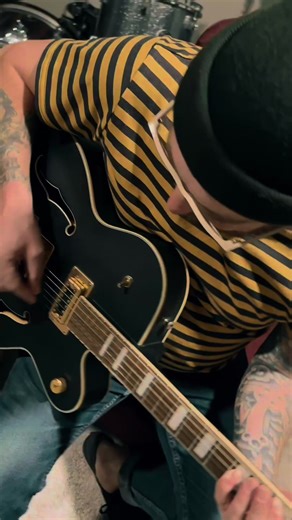 Keep an eye out this Friday the 13th for a new episode of The Redchair Interviews #talkmusic #punkrock #punk #interview