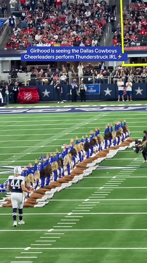 Dallas Cowboys Cheerleaders Thunderstruck Dance Performance