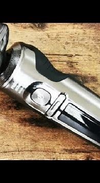 Philips Norelco S9000 Prestige Electric Shaver with Qi Charger, Precision Trimmer and Premium Case