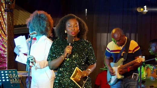 #DIRECT : Mayotte La 1ère sur son 31 🎉 Suivez l'émission en direct pour célébrer la musique qui a bercé notre enfance et mettre à l’honneur les artistes mahorais 🎤💃🏽 | Mayotte la 1ère