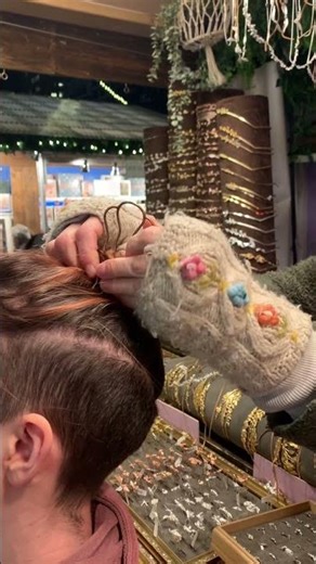 French hair pin tutorial on short undercut hair