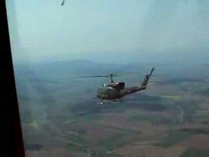 Bundesheer AB 212 in der Luft - im Cockpit