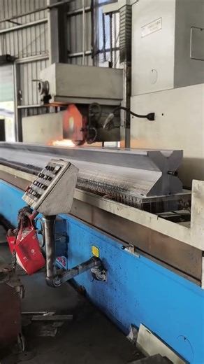 Custom Press Brake Tooling Solutions: Where Expertise Meets Quality