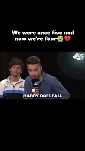 One Direction funny moments lyrics 😂😂❤️❤️❤️ . . . . . . #viralreels #trendingreelsvideo #foryoupage #1dfanzone #fyp #onedirectionfamily #onedirectionedits #1D #liampayne #trending #onedirection #OneDirectionForever #memories #memoriesforlife #throwback #foryou #foryoupage #funny #funnyvideos #funnymoments | 1D Fan Zone