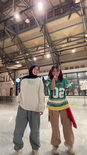 Tutorial Dance 'What It Is' untuk Pemula